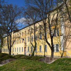 Miasszonyunkról Nevezett Kalocsai Iskolanővérek zárdája | Miasszonyunkról Nevezett Kalocsai Iskolanővérek zárdája