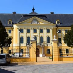 Érseki Palota | Érseki Palota